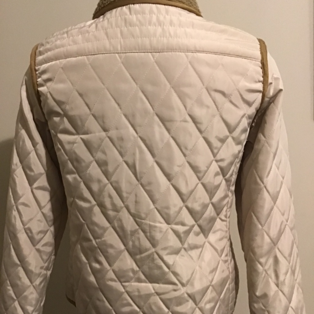 🔥🔥CREMIEUX, SIZE SMALL, PRE-OWNED, NO RIPS OR STAINS, - Picture 6 of 8
